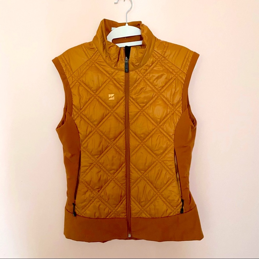 Mountain Force women’s quilted vest